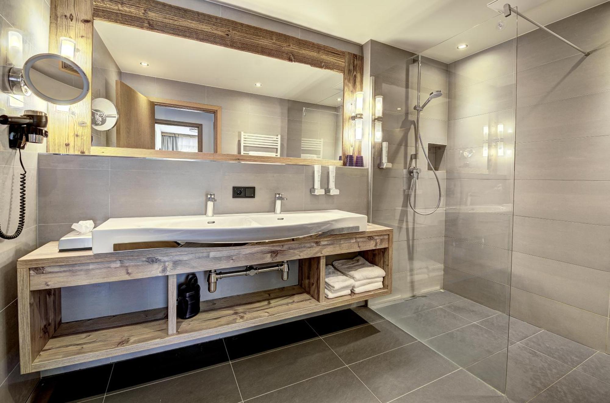 Das Glemm Hotel Saalbach-Hinterglemm Szoba fotó